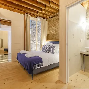 Palacio Vegafuente By Caleta Homes Appartamento